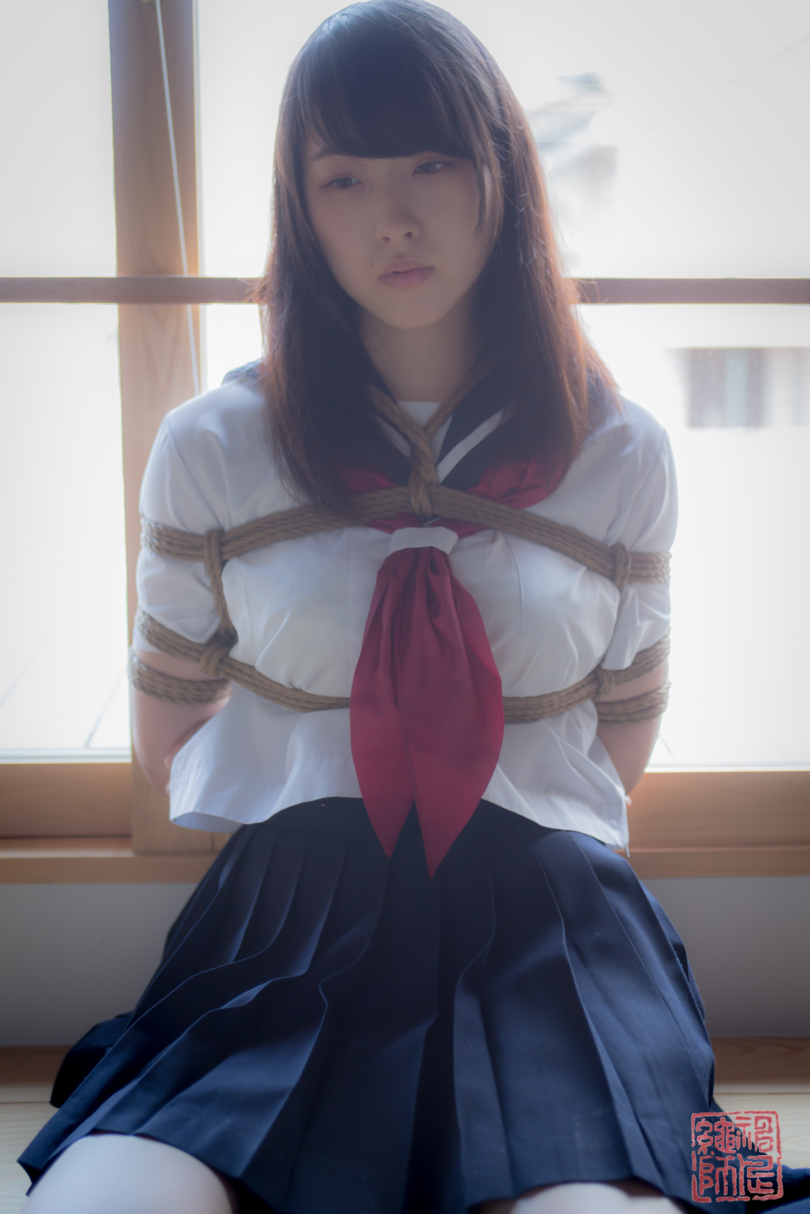 緊縛 セーラー